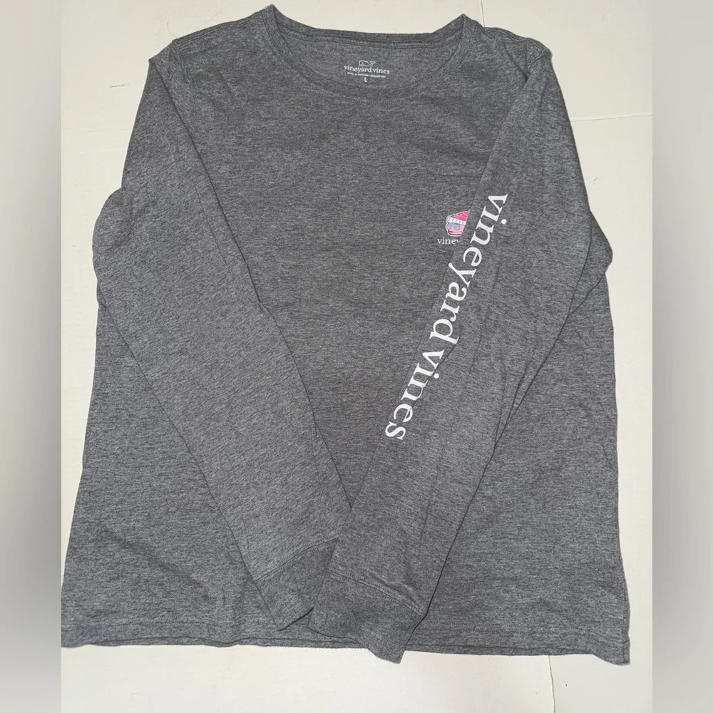 Women’s Vineyard Vines shirt L - Picture 5 of 7